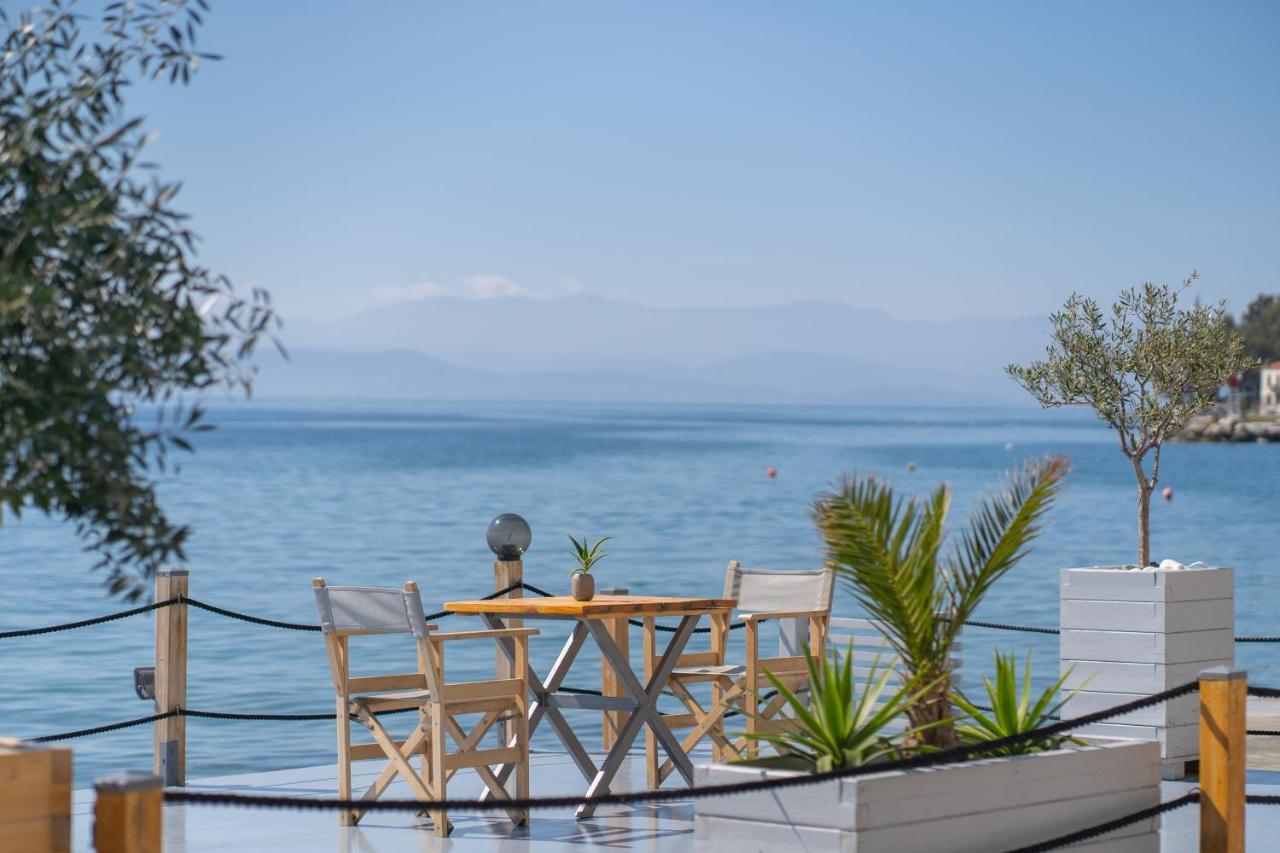 Seafront Karma Luxury - An Escape From Reality Villa กาโตกัตซา ภายนอก รูปภาพ