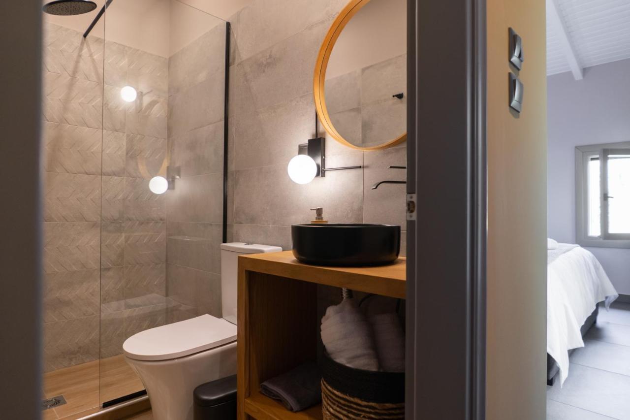 Seafront Karma Luxury - An Escape From Reality Villa กาโตกัตซา ภายนอก รูปภาพ