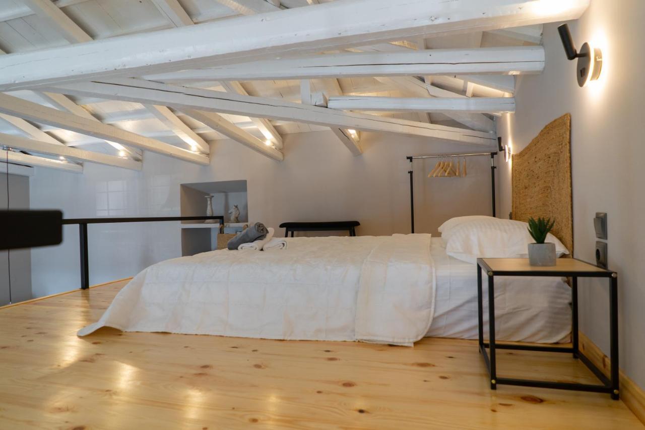 Seafront Karma Luxury - An Escape From Reality Villa กาโตกัตซา ภายนอก รูปภาพ